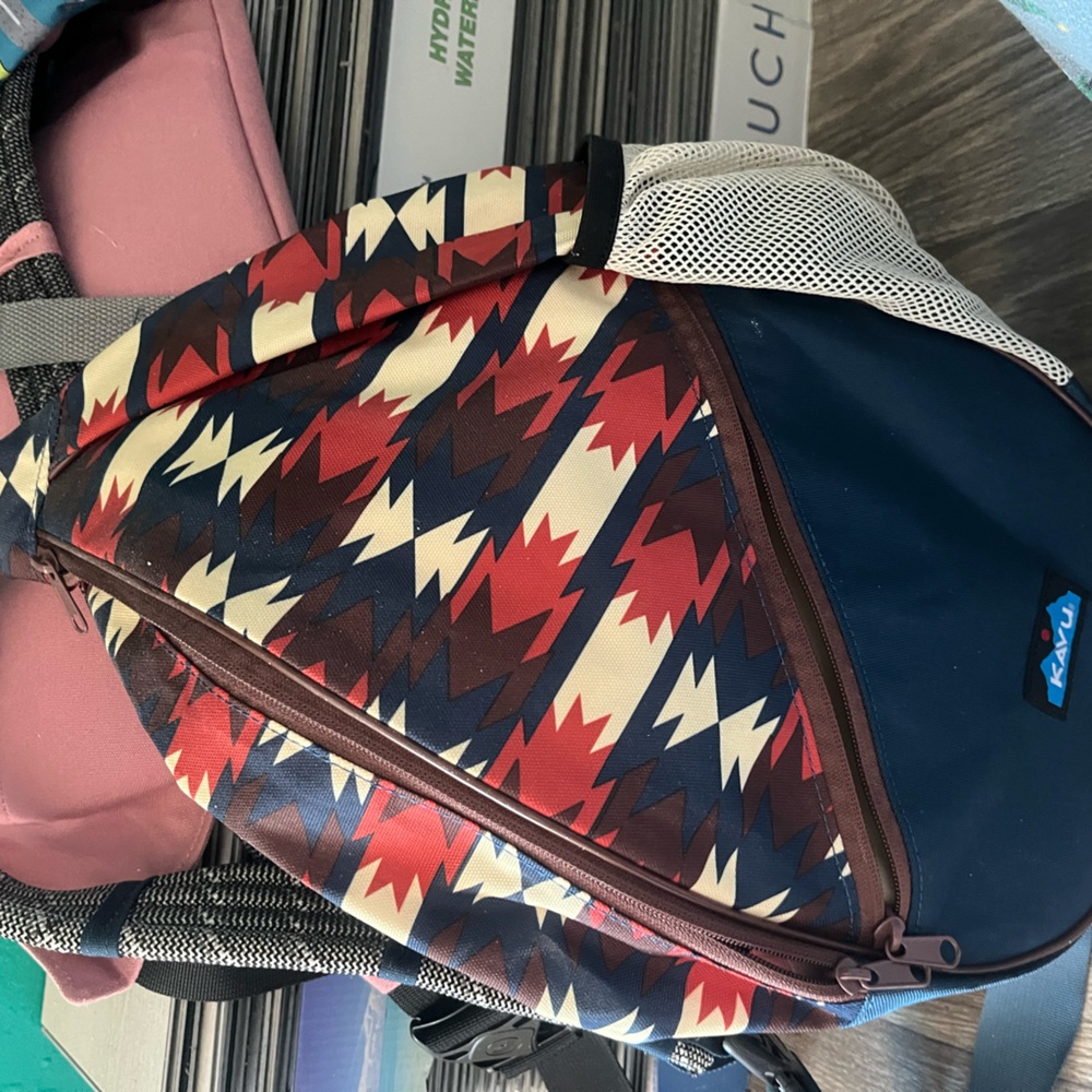 Kavu purse